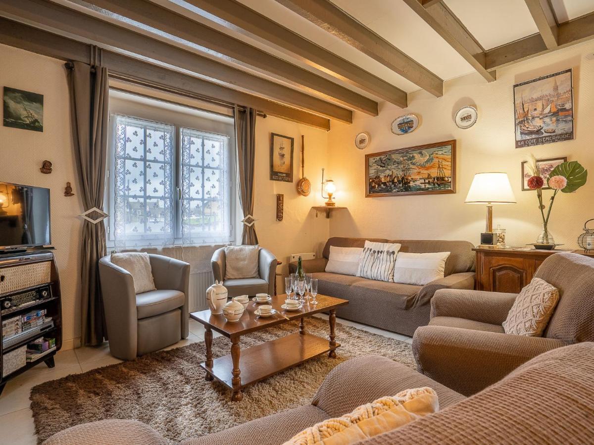 Ideuc By Interhome * Saint-Malo